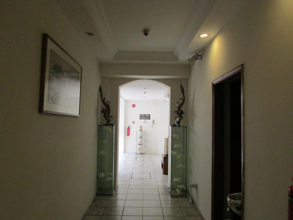 Amber Hotel Katong Singapore Exterior photo